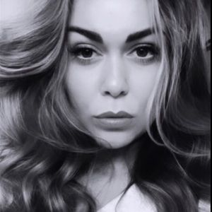 Meet your Posher, Roxann